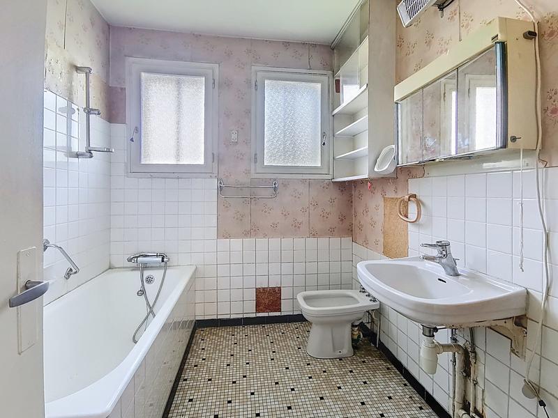 Maison - 91 m² - 6 pièces