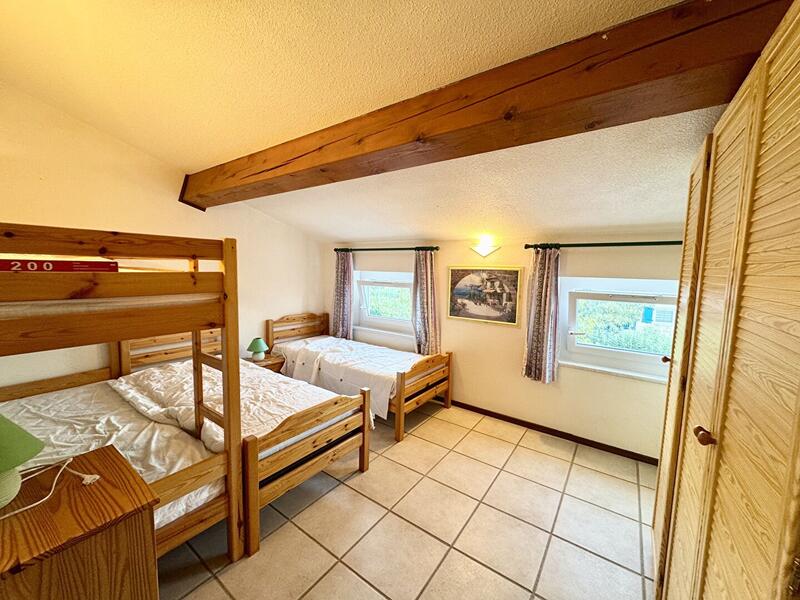 Villa - 99 m² - 5 pièces