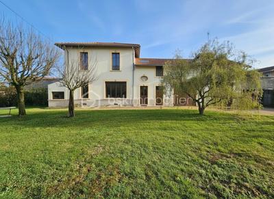 Maison ancienne - 135 m² - 5 pièces