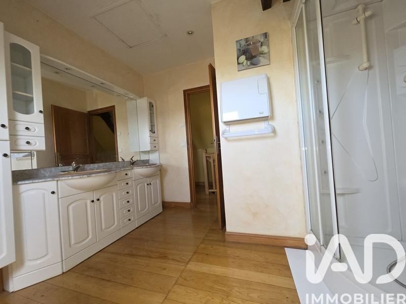 Maison - 177 m² - 6 pièces