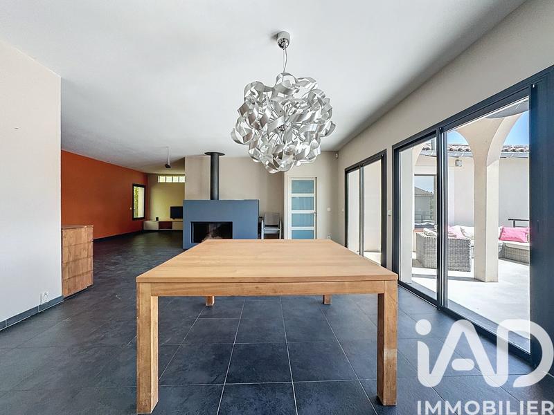 Maison - 166 m² - 6 pièces