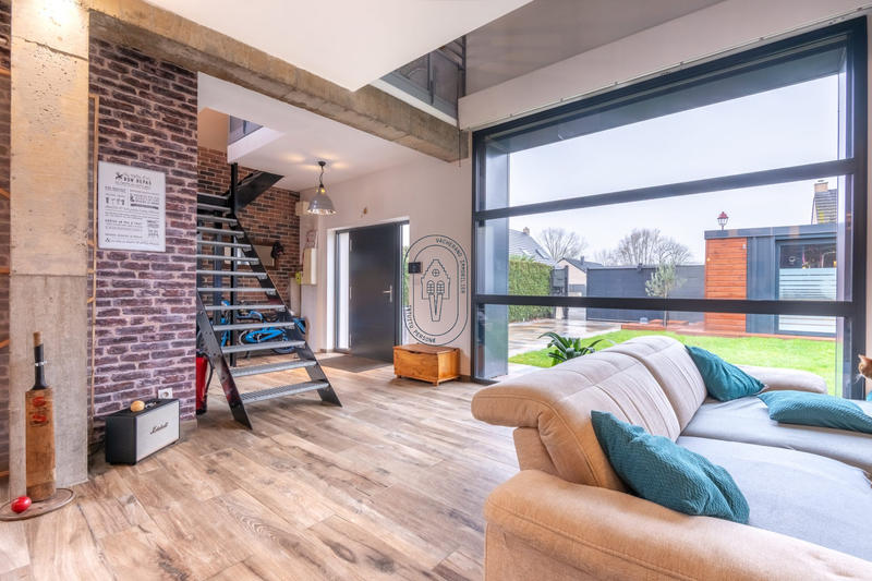 Maison - 190 m² - 5 pièces