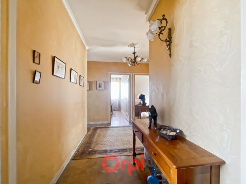 Appartement - 109 m² - 4 pièces