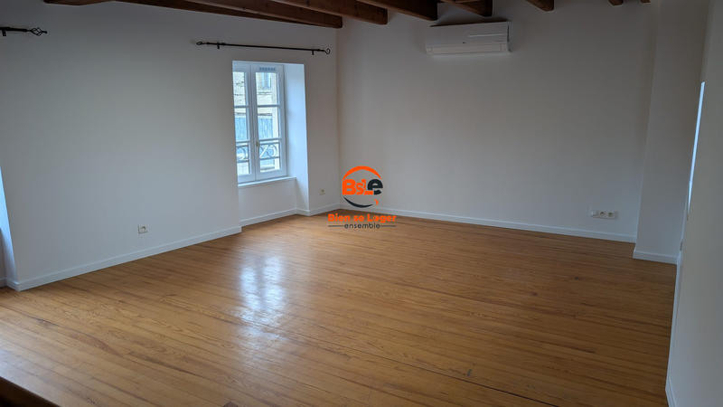 Maison - 68 m² - 2 pièces