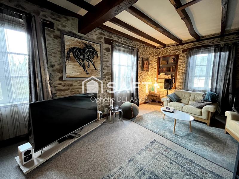 Maison - 200 m² - 7 pièces