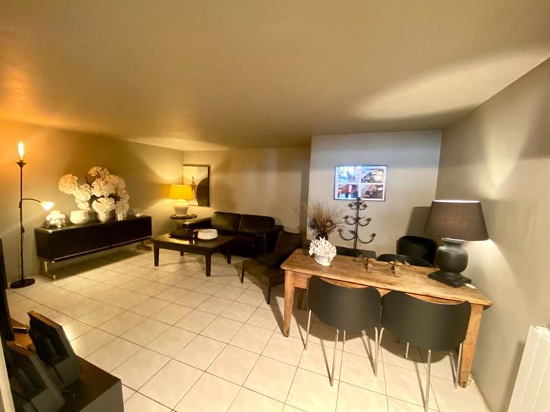 Loft - 111 m² - 3 pièces