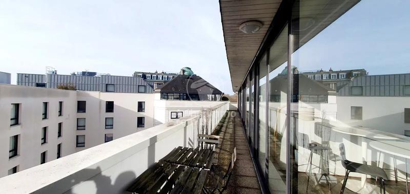 Bureau - 200 m² - 8 pièces