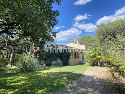 Maison - 193 m² - 5 pièces