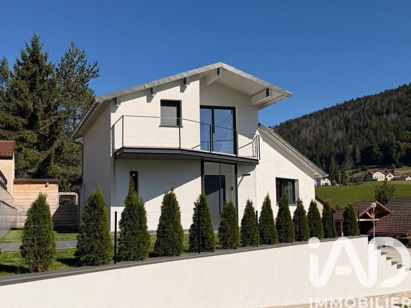 Maison de maîtres - 181 m² - 6 pièces