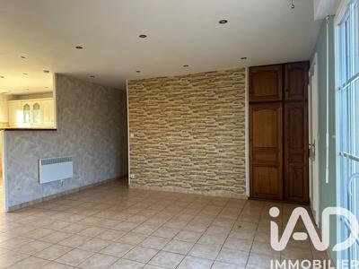 Maison - 97 m² - 5 pièces