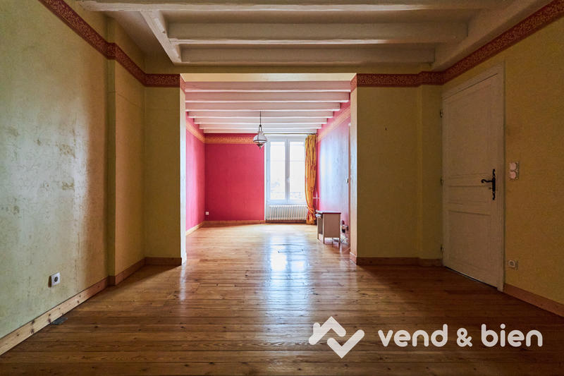 Maison - 179 m² - 7 pièces