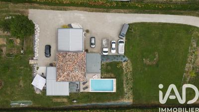 Maison de maîtres - 180 m² - 5 pièces