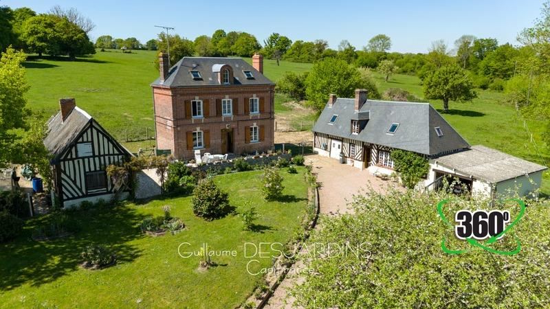 Maison - 140 m² - 6 pièces