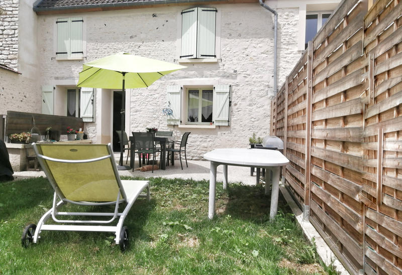 Maison de village - 85 m² - 4 pièces