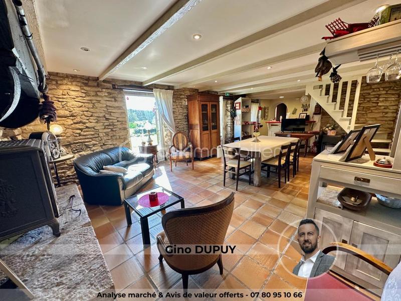 Chaumière - 121 m² - 6 pièces