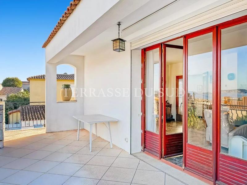 Maison - 192 m² - 7 pièces