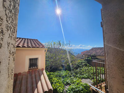 Maison - 63 m² - 4 pièces