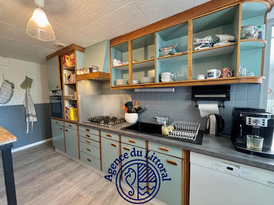 Maison - 210 m² - 8 pièces