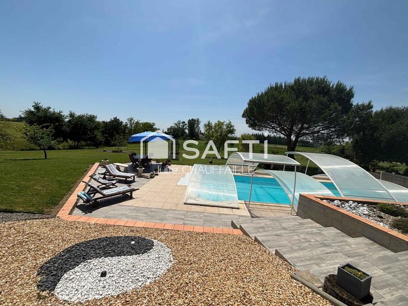 Maison - 185 m² - 7 pièces