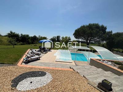 Maison - 185 m² - 7 pièces