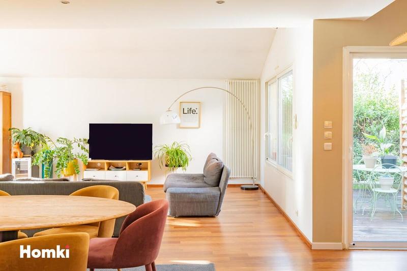 Maison - 158 m² - 6 pièces