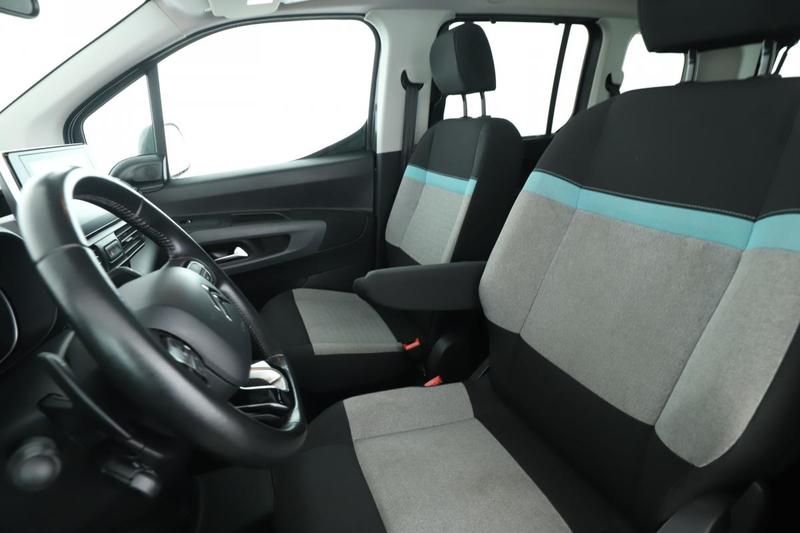 Citroën Berlingo Multispace Taille m 1.5 Blue-HDi Shine Eat8 131 ch