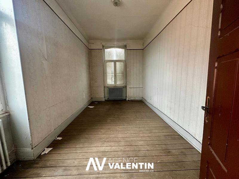 Appartement - 684 m² - 6 pièces