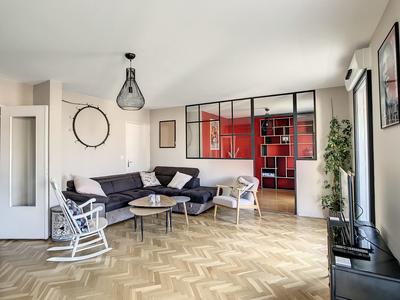 Appartement - 101 m² - 4 pièces