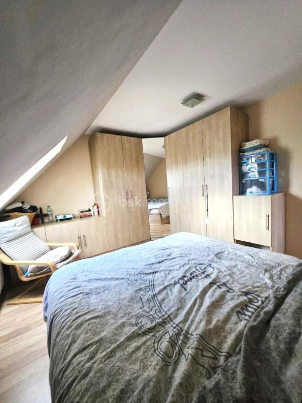 Maison jumelée - 93 m² - 5 pièces