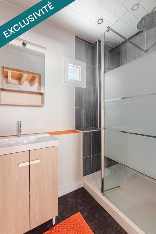 Maison - 440 m² - 11 pièces