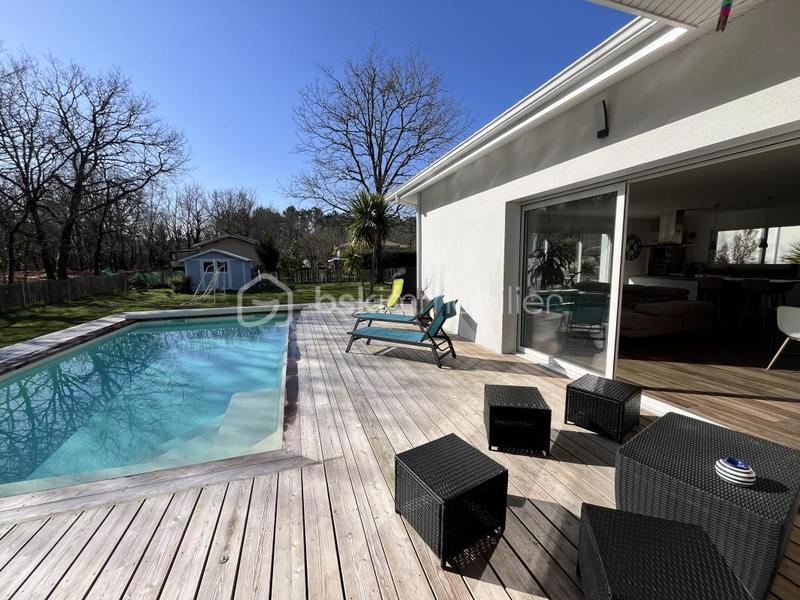 Maison - 130 m² - 4 pièces