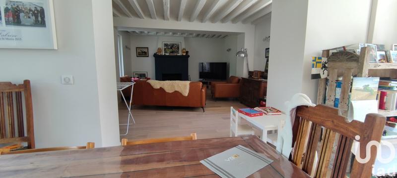 Maison - 267 m² - 8 pièces