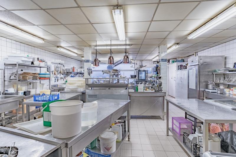 Fonds de commerce - 750 m²