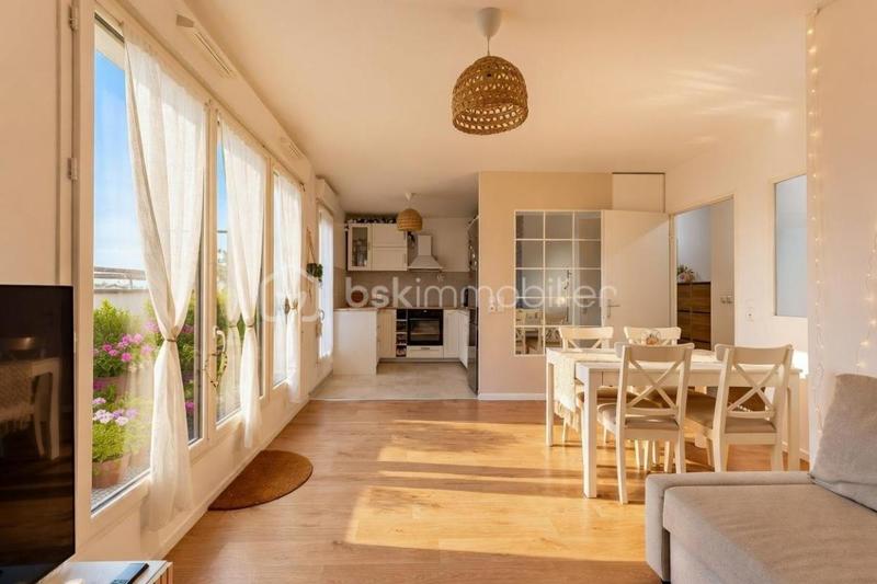 Appartement - 64 m² - 3 pièces