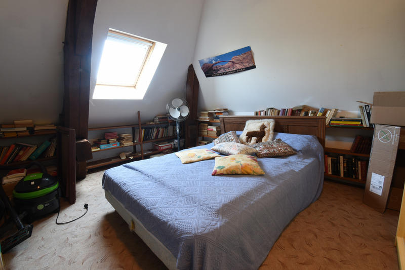 Maison - 220 m² - 10 pièces