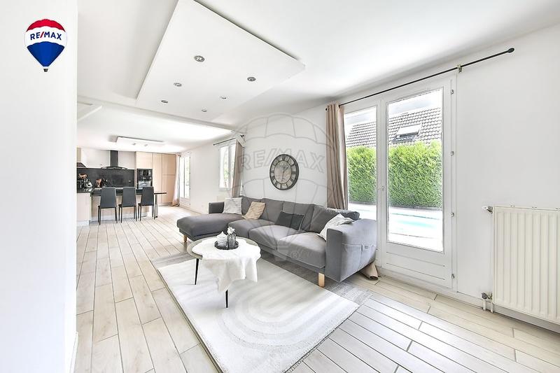 Maison - 116 m² - 5 pièces