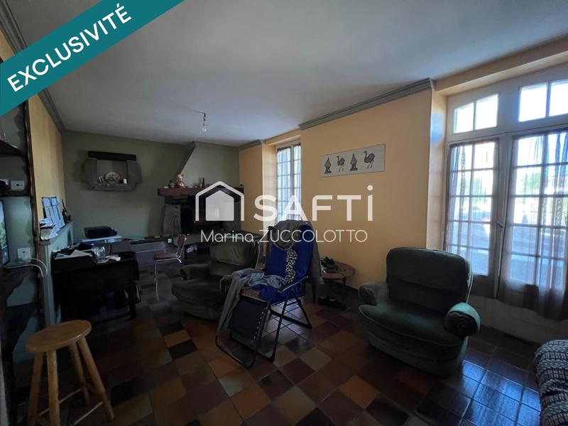 Maison - 221 m² - 10 pièces