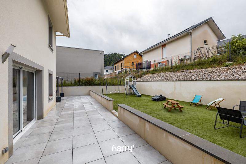 Maison - 132 m² - 6 pièces