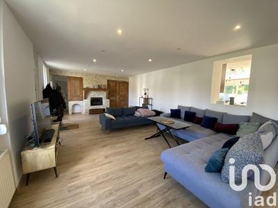 Maison - 205 m² - 5 pièces