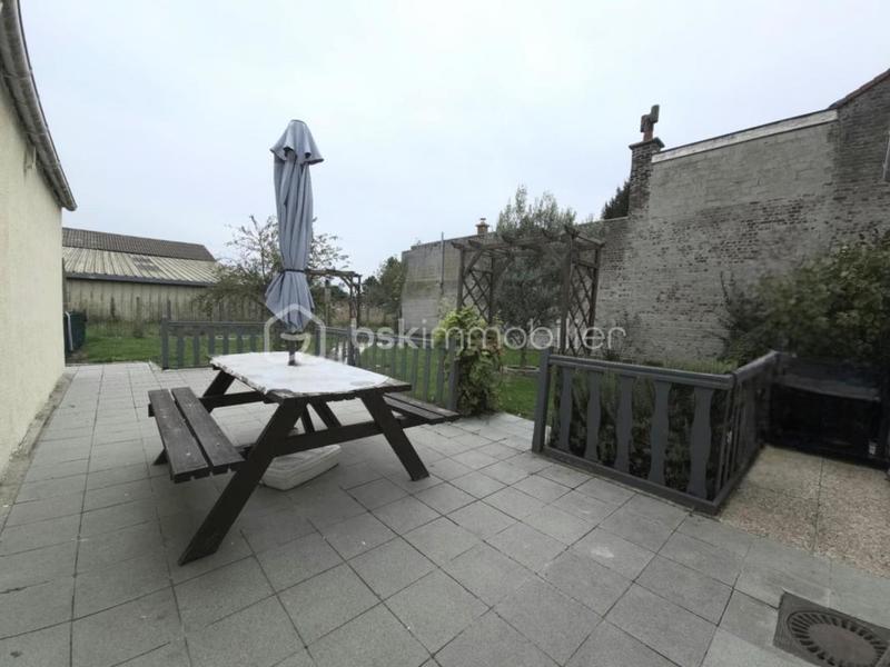 Maison - 80 m² - 4 pièces