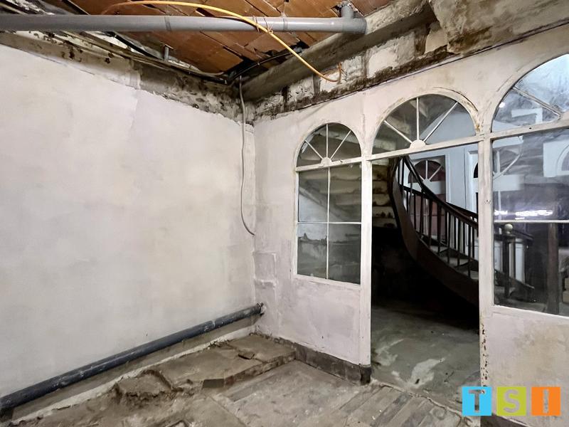 Immeuble - 287 m² - 12 pièces