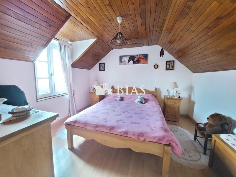 Maison - 80 m² - 5 pièces