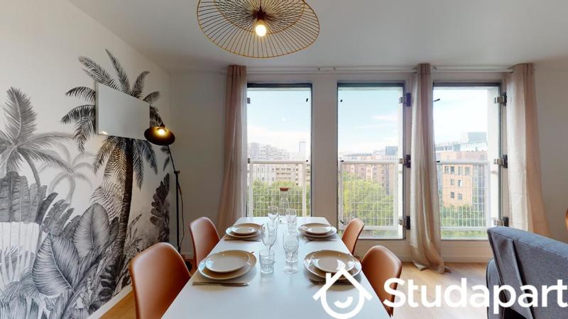 Chambre - 12 m² - 1 pièce