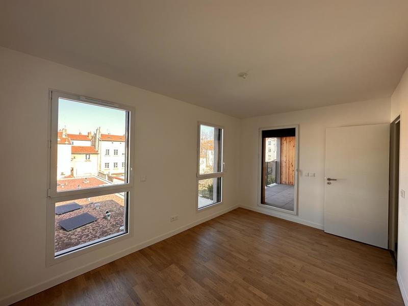 Appartement - 104 m² - 4 pièces