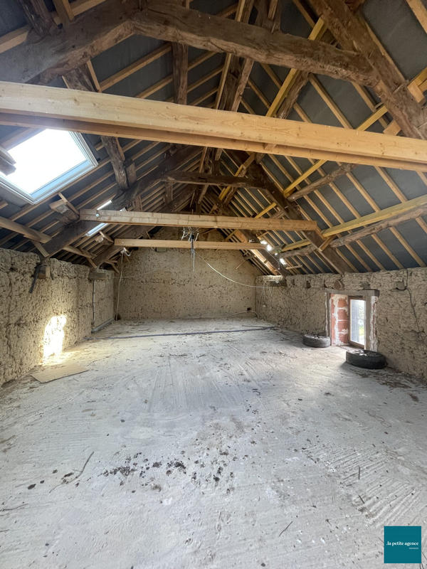 Maison - 254 m² - 6 pièces