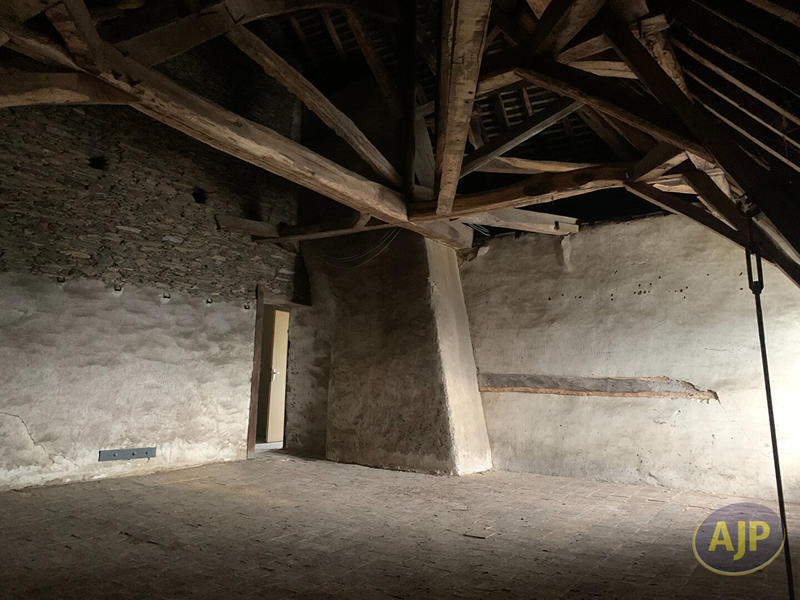 Immeuble - 14 pièces