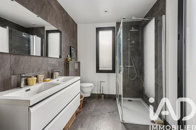 Maison - 174 m² - 6 pièces