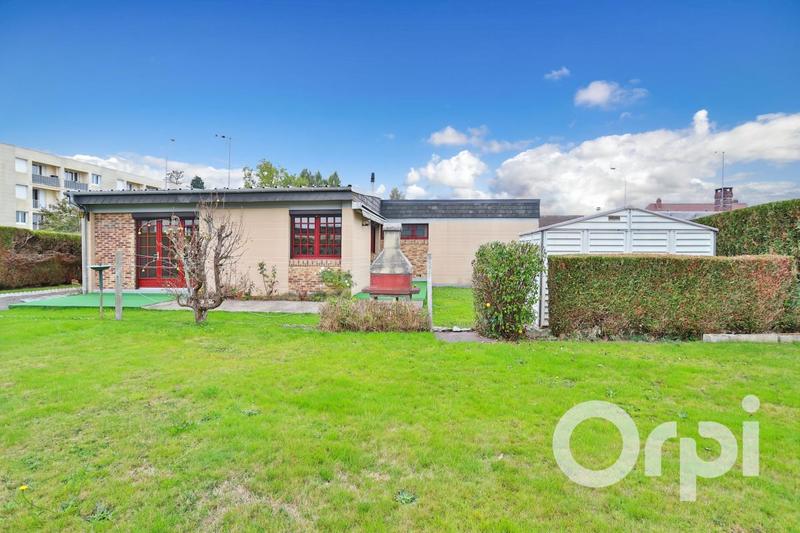 Maison - 92 m² - 5 pièces