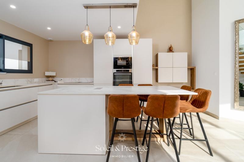 Maison d'architecte - 175 m² - 5 pièces