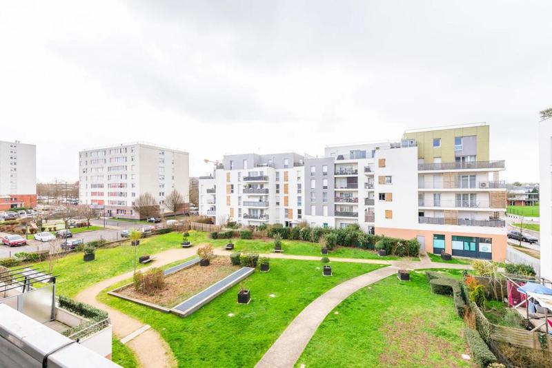 Appartement - 80 m² - 4 pièces